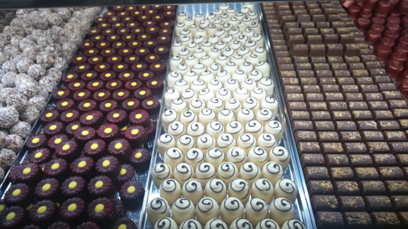 ecommerce-ST PAUL DE VENCE-min_chocolates_milk_chocolate_white_chocolate_truffles_candy_food_treat_cacao-1213769